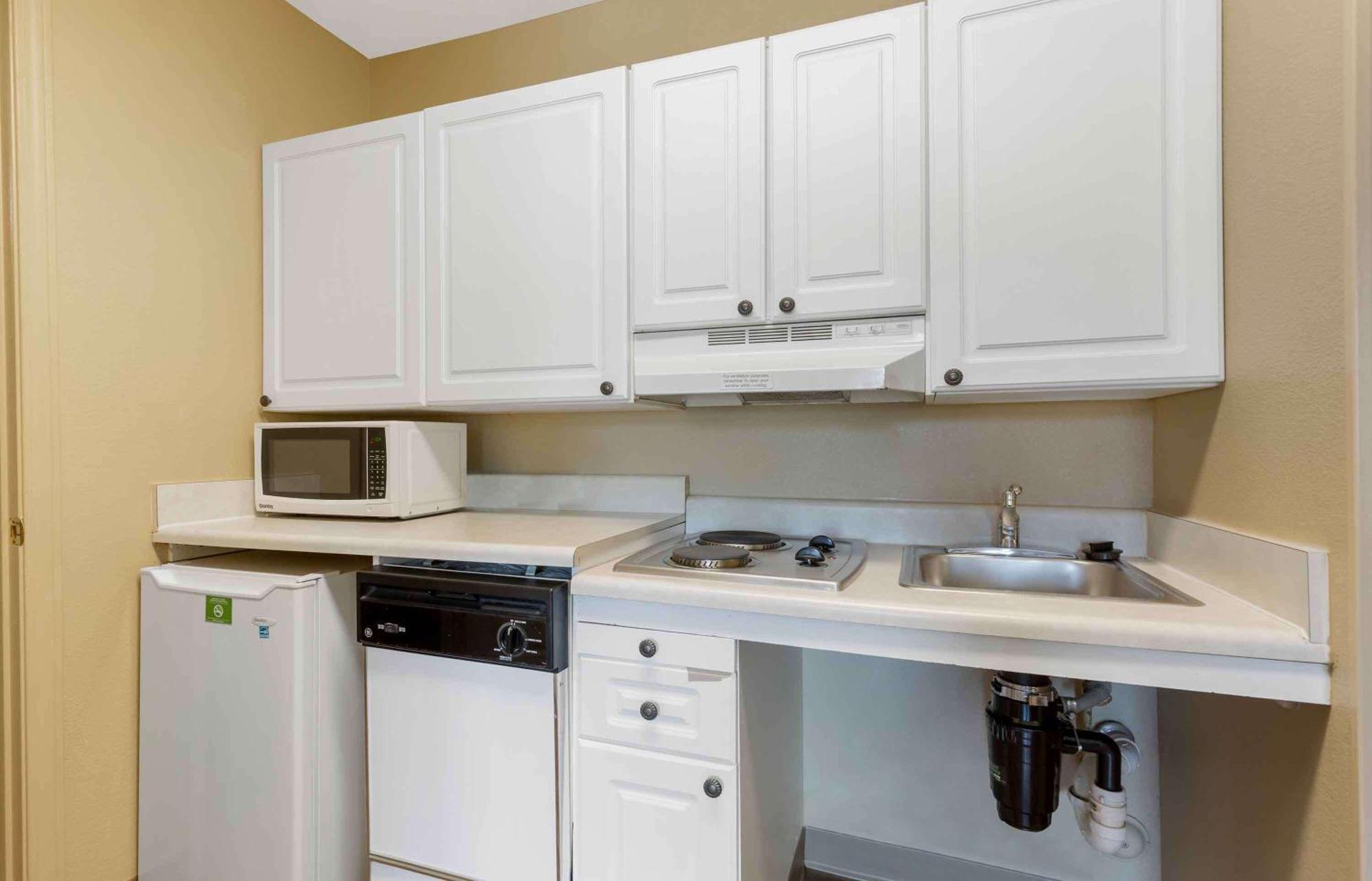 Extended Stay America Suites - Anchorage - Midtown Экстерьер фото