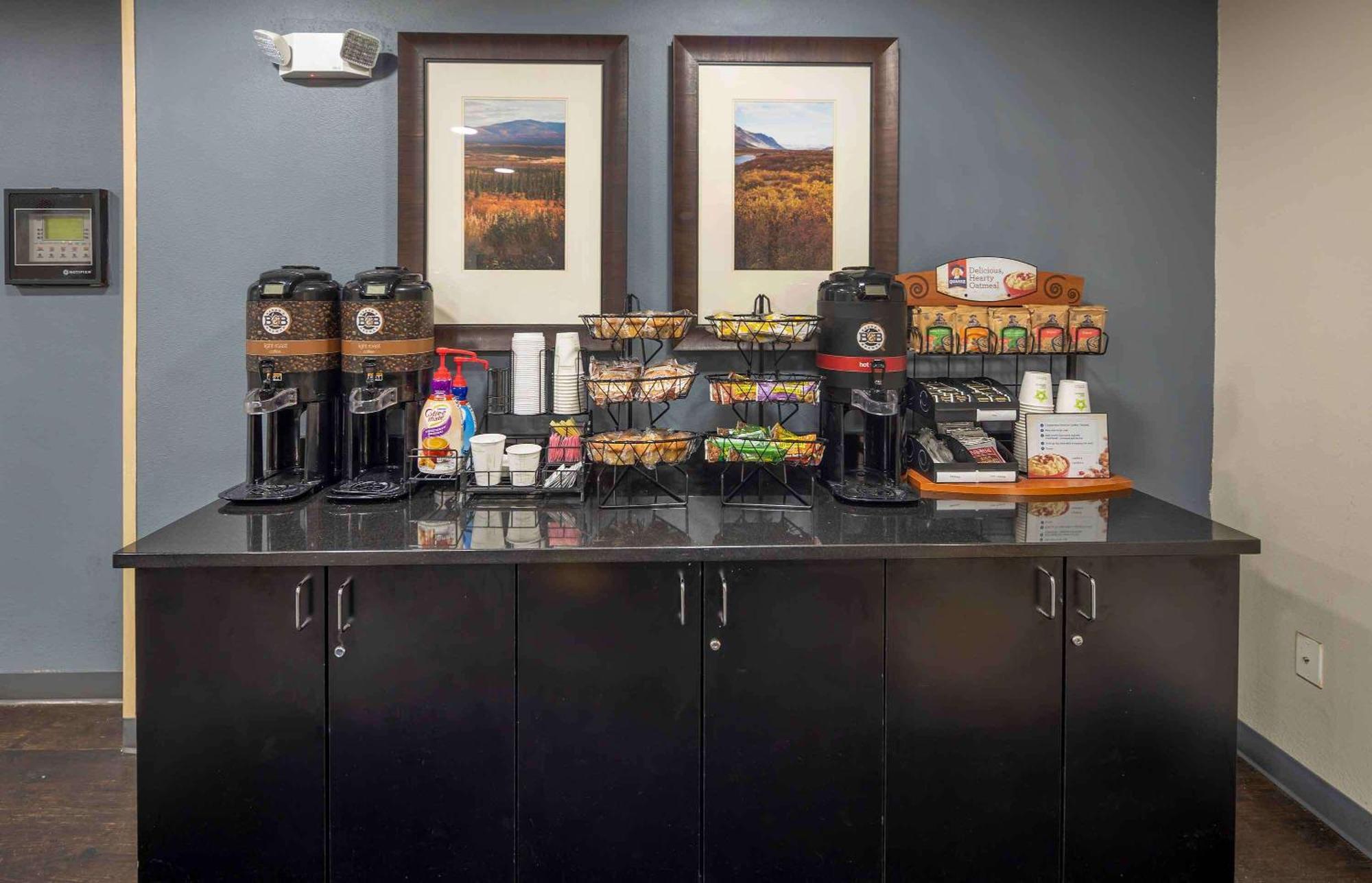 Extended Stay America Suites - Anchorage - Midtown Экстерьер фото